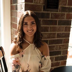 Meet your Posher, Emma